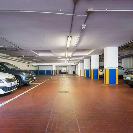 Hotel Crivis Milan