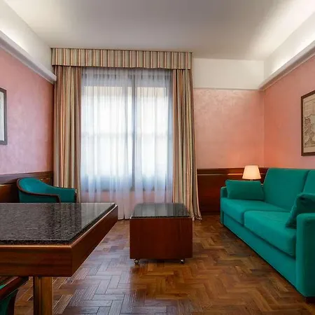 Hotel Crivis