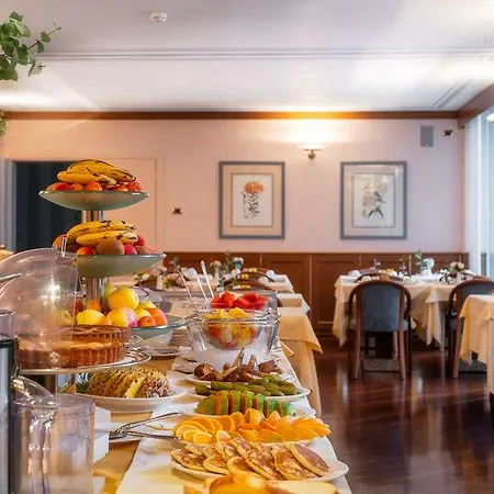 Hotel Crivis