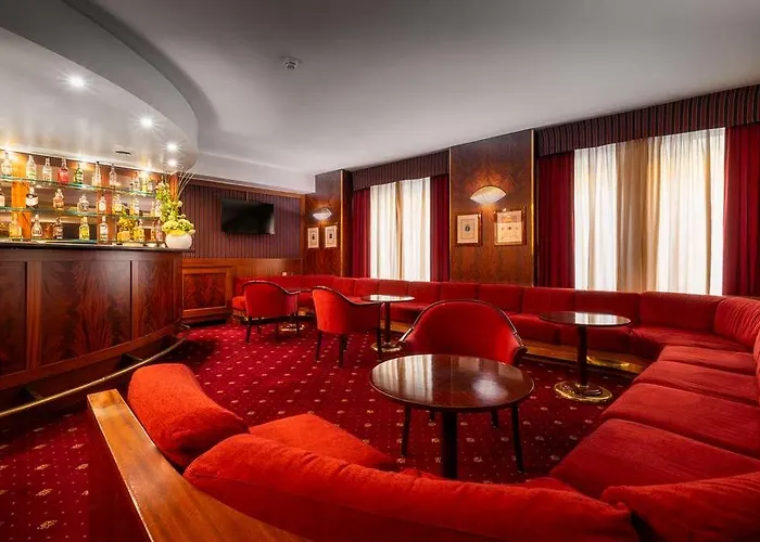 Crivis Hotel